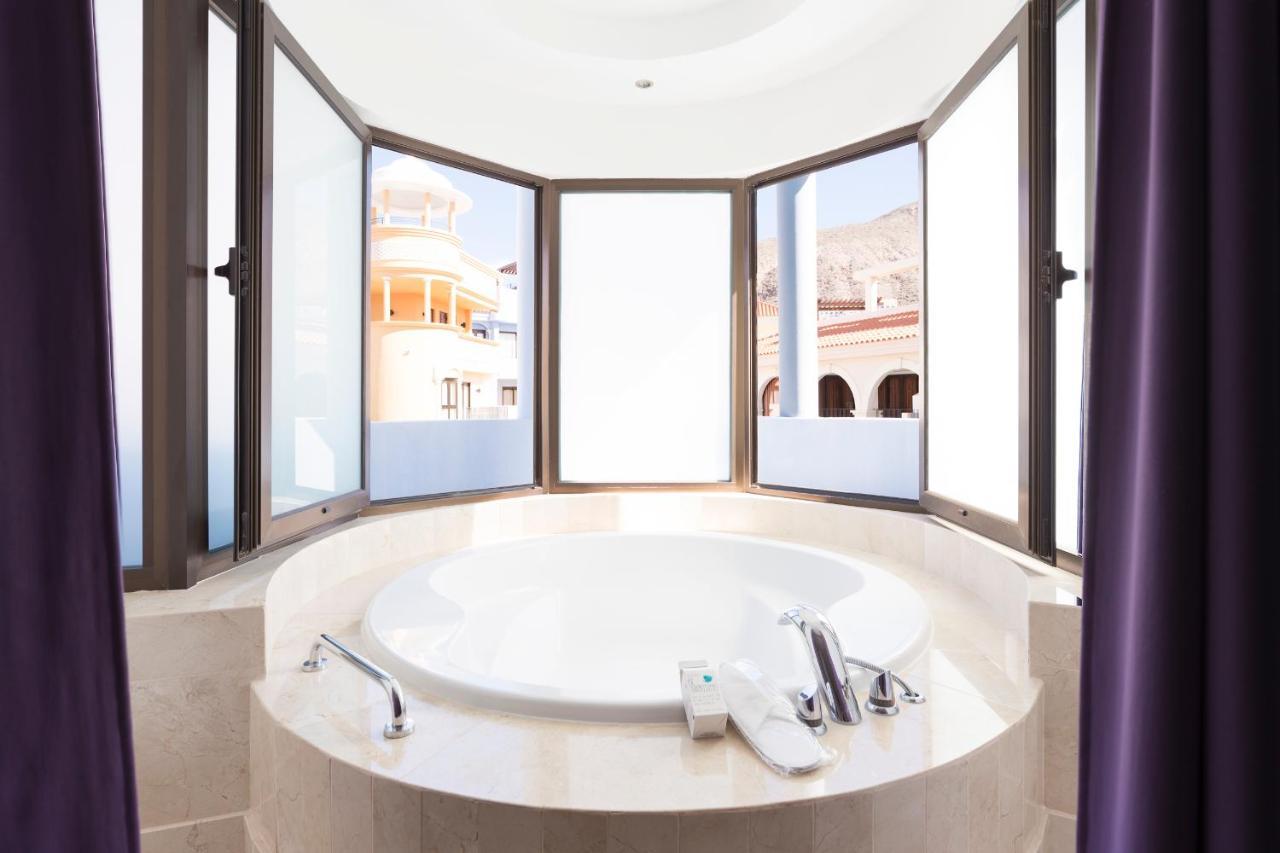 Atlas Suites Tenerife By Enjoyahome ลอส กริสเตียนอส ภายนอก รูปภาพ